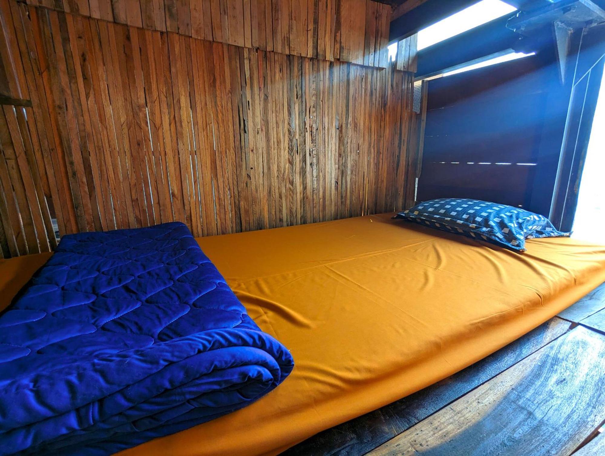 The Gk House Hostel, Ecolliving, Central City, Natural Wooden, Chill View Rooftop, Restaurant And Cocktail Bar Ho Chi Minh Zewnętrze zdjęcie