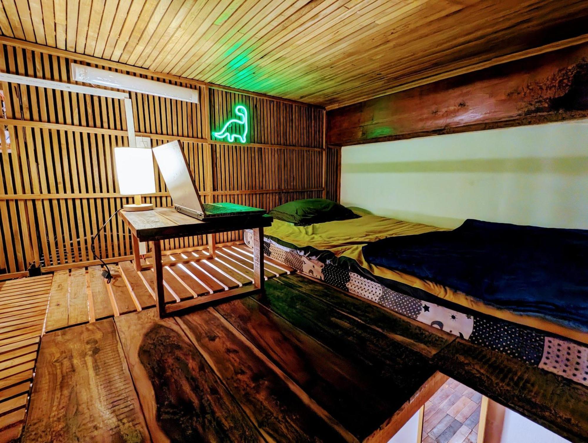 The Gk House Hostel, Ecolliving, Central City, Natural Wooden, Chill View Rooftop, Restaurant And Cocktail Bar Ho Chi Minh Zewnętrze zdjęcie
